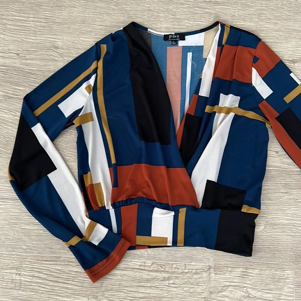 Privy crop top - Picture 2 of 4